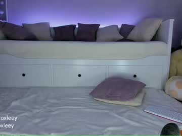 latina cam girl roxy_blue_eyed_ image #747232
