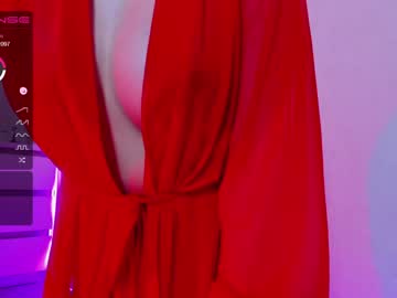 latina cam girl u_needed_me_ image #1385879