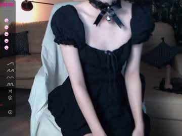 latina cam girl _lain_ image #1940488