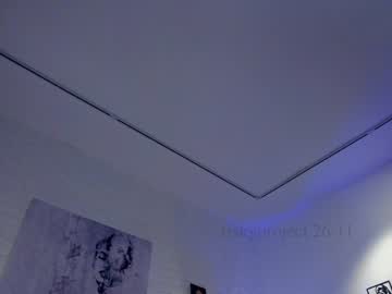 latina cam girl riskyproject image #3842153