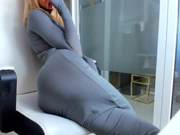latina cam girl ingridblondy94 image #3651600