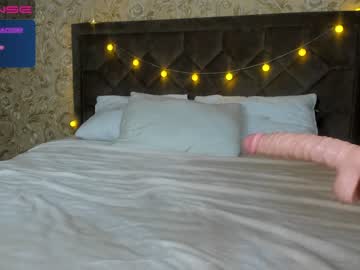 latina cam girl esmeross_ image #1122158