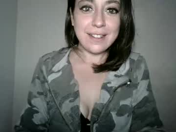 latina cam girl ilovelucylola image #960229