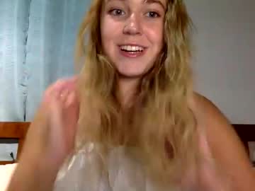 latina cam girl winterbunny69 image #4282709