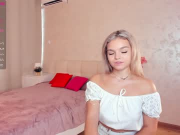 latina cam girl kathleenstevenson image #3291633