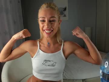 latina cam girl _mito_69 image #3607004