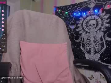 latina cam girl danikanappi image #825009