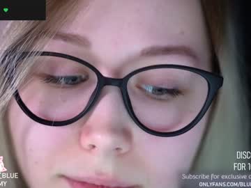 latina cam girl blue_mooncat image #478232