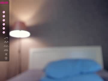 latina cam girl alicepreuoston image #3606878