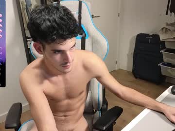 latina cam man alessioleone image #3482833