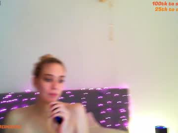 latina cam couple peachcreamcouple image #675030