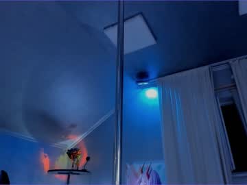 latina cam girl juliabeng1 image #3782095