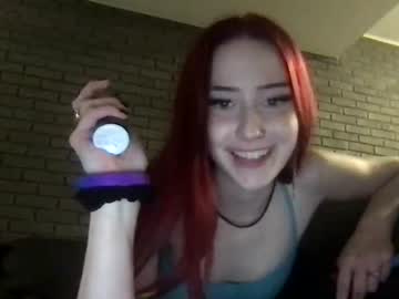 latina cam girl petite_scarlettt image #3158003