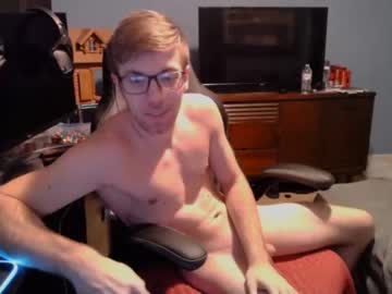 latina cam man straight_white_guy image #1206933