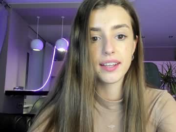 latina cam girl coy_amina_ image #2031376