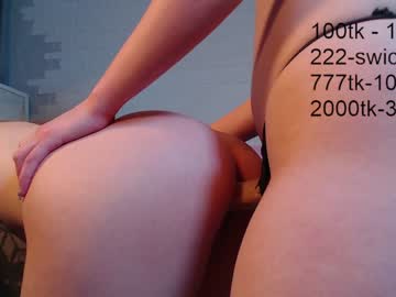 latina cam couple cabin_crew image #3912410