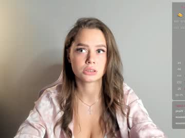 latina cam girl brittcubitt image #4307102