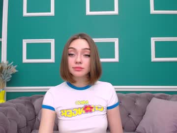 latina cam girl adelewilson__ image #652594