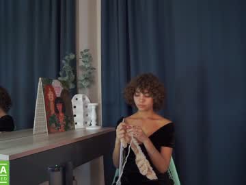 latina cam girl lenaelisabeth image #4132814