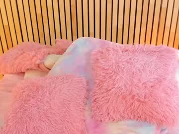 latina cam girl little_effy18 image #3544471
