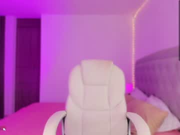 latina cam girl mila_1 image #1316821