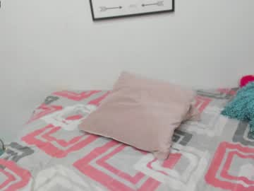 latina cam girl abigail_w image #830215