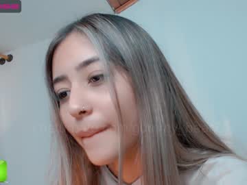 latina cam girl gummy_bear7 image #668000