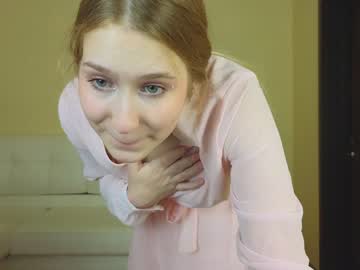 latina cam girl annikie image #3846264