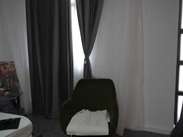 latina cam girl erikabee image #2777409