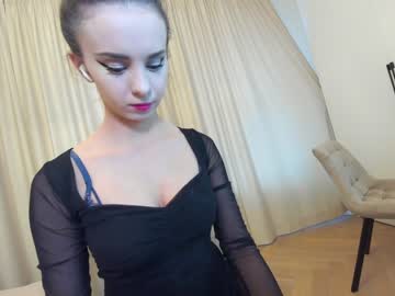 latina cam girl ehotlovea image #4278537