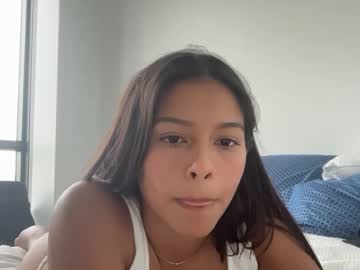 latina cam girl sexyserena1 image #4724596