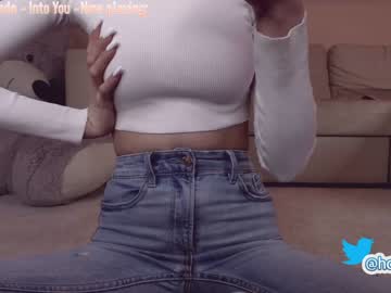 latina cam girl hollyextra image #274703