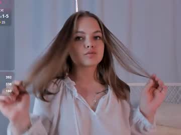 linnblowe latina cam