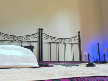 latina cam girl okssanna image #3121725