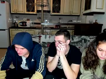 latina cam couple family_intrigue image #364921