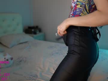 latina cam girl lindamei image #481968