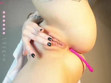 latina cam girl shycinderella image #4559159