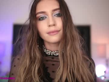 latina cam girl shy_jane image #754640