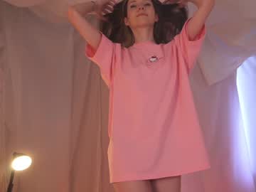 latina cam girl kateuwugirl image #3689738