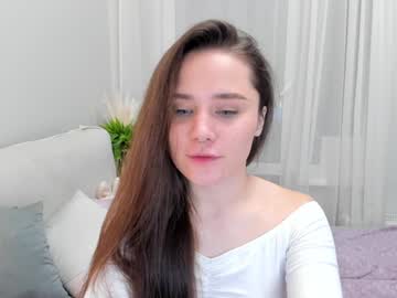 lucky_peach latina cam