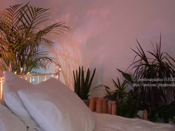 latina cam girl _deepthroatgalactica image #1195265