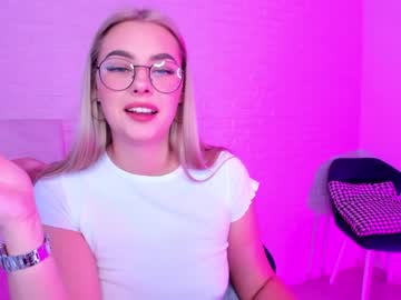 latina cam girl 8a8y_nura image #891027