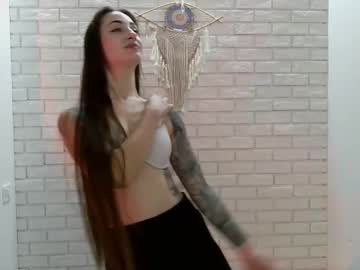 latina cam girl monicabelluccii image #4686649