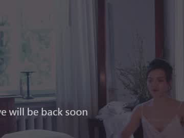 latina cam girl _2strangers image #3039317