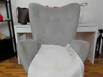 latina cam girl dariaa_doll image #3003425