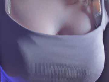 latina cam girl laa_ura image #4378564