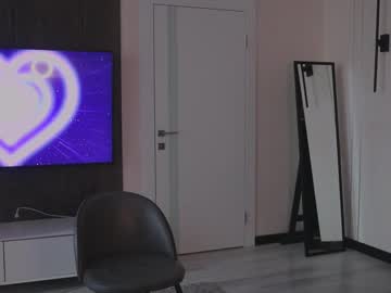 latina cam girl angella_kleee image #2515715