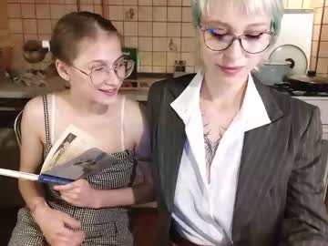 latina cam girl mekyy_no_neko image #3105174