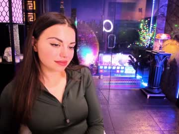 latina cam girl alma_pearl image #2659582