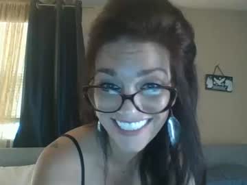 latina cam girl lunalyons image #2527505